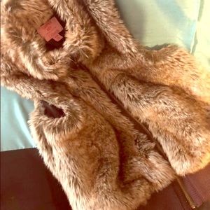 COPPER KEY FAUX FUR VEST